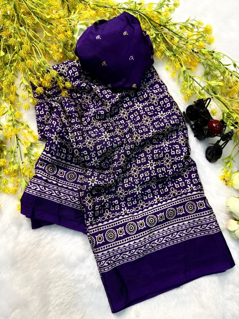 Ajrakh Print Saree With Unstitched Blouse Piece