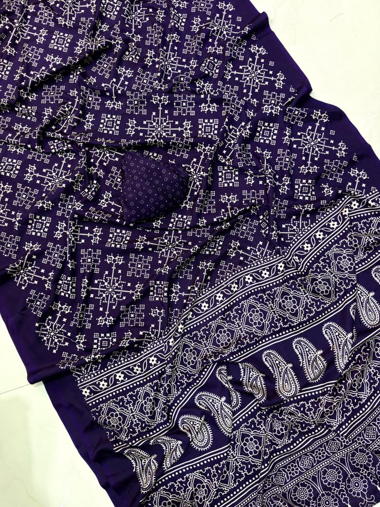Ajrakh Print Saree With Unstitched Blouse Piece