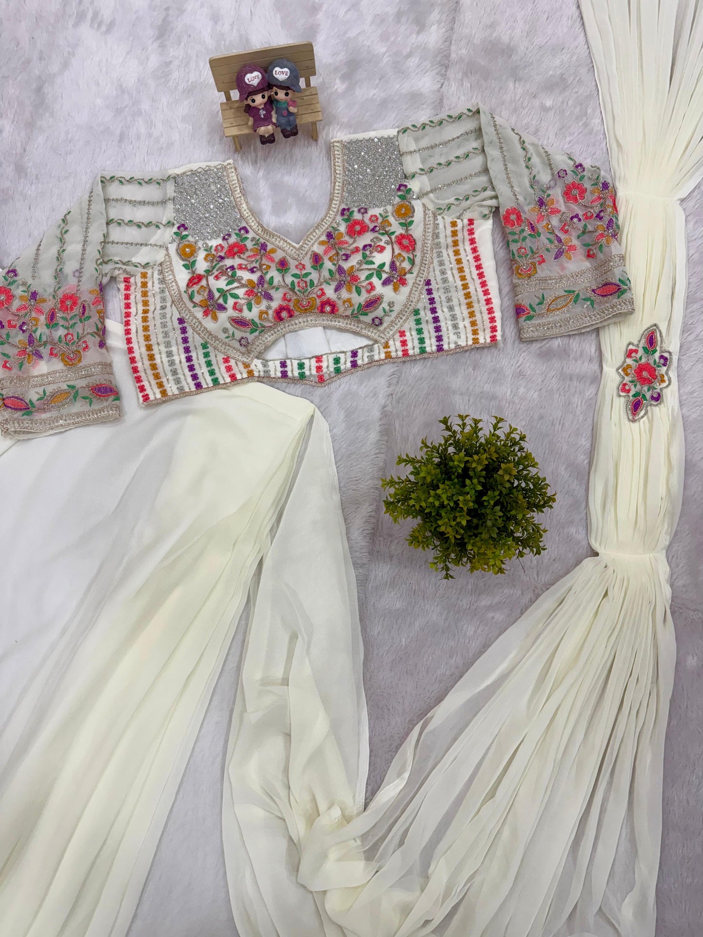 TRENDING READY TO WEAR SAREE STYLIST BLOUSE