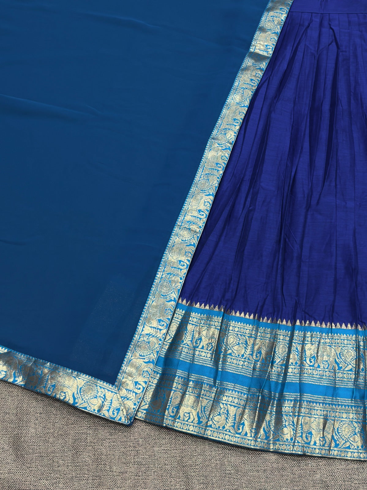Traditional Lehenga Choli With Dupatta