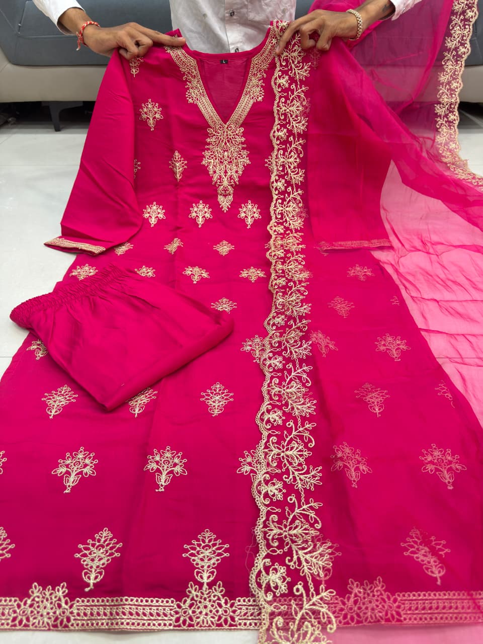 Elegant Kurti Set with Dupatta