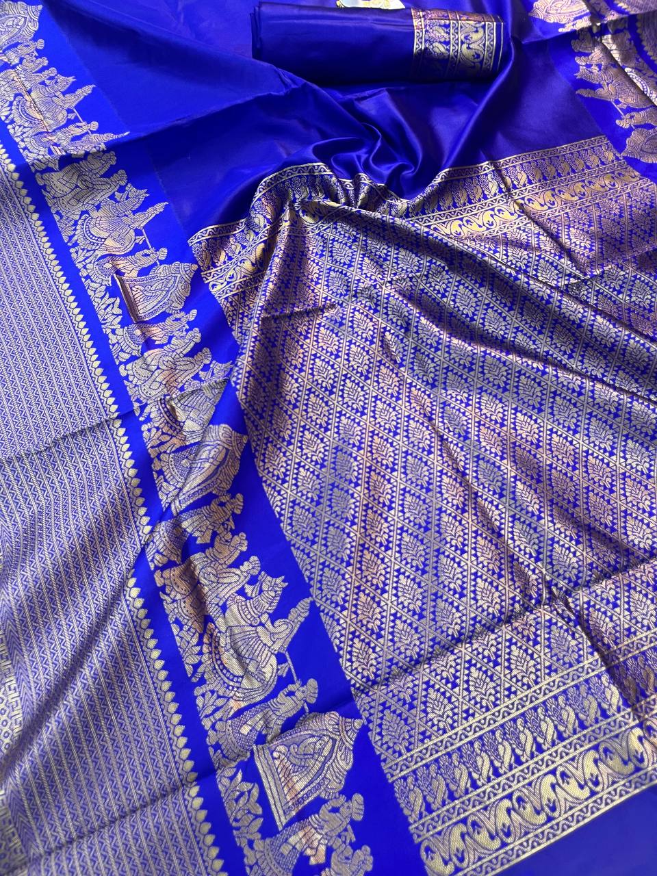 Royal Blue color Lichi Silk Traditional Saree with Unstitched Blouse
