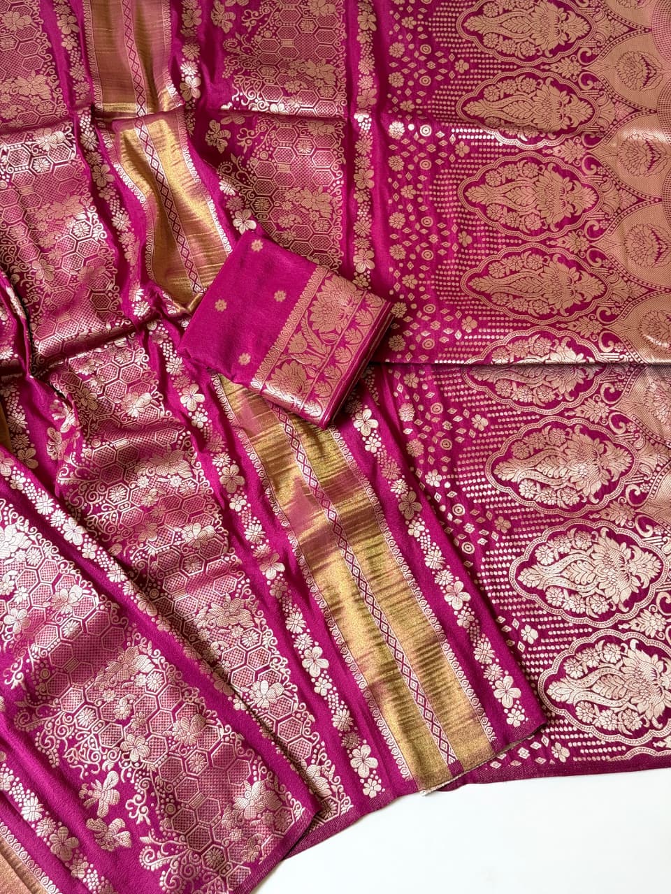 Wine color Jaqurad Weaving Traditional Saree with Unstitched Blouse