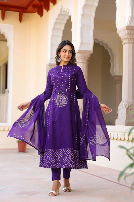 Bandhej Print Anarkali Kurti Pant with Dupatta