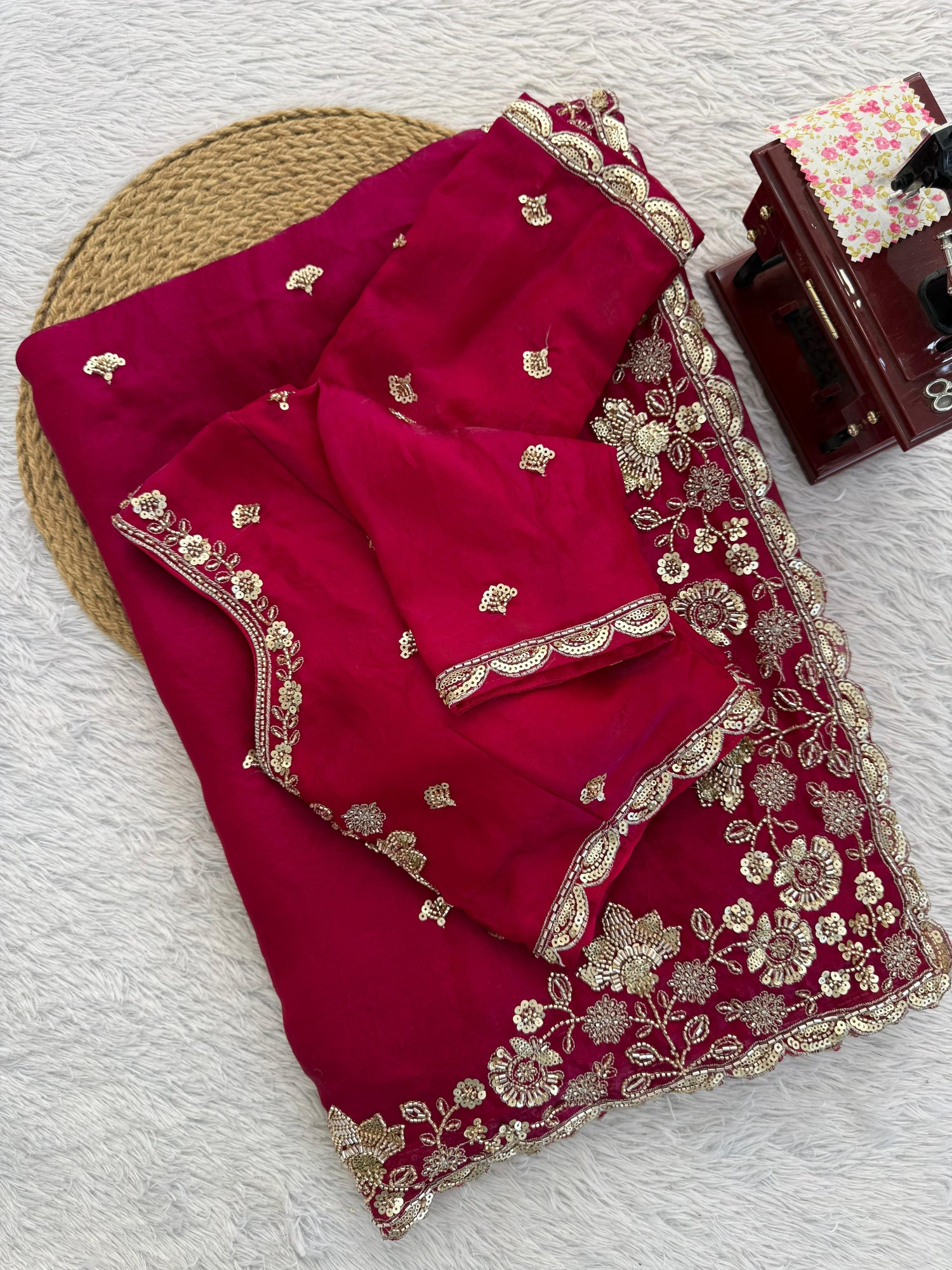 Designer & Party Wear Sarees