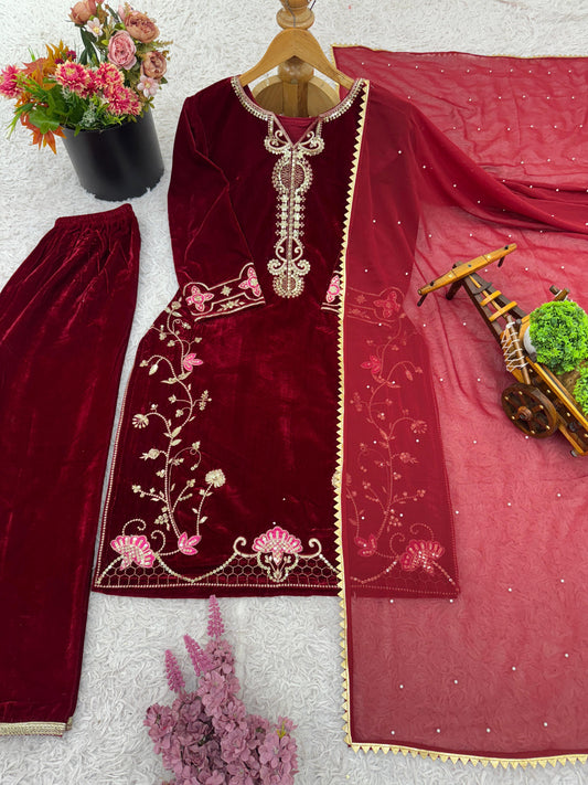 VELVET KURTI-PANT SET
