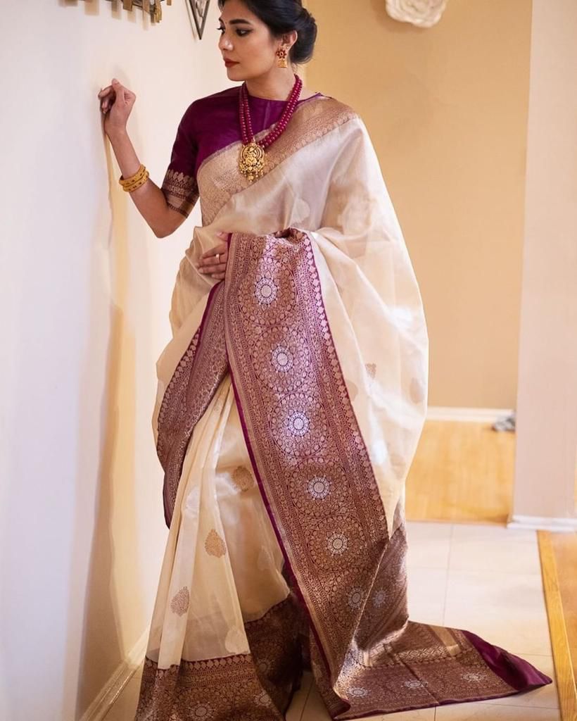 BEAUTIFUL RICH PALLU & JACQUARD WORK ON ALL OVER THE SAREE