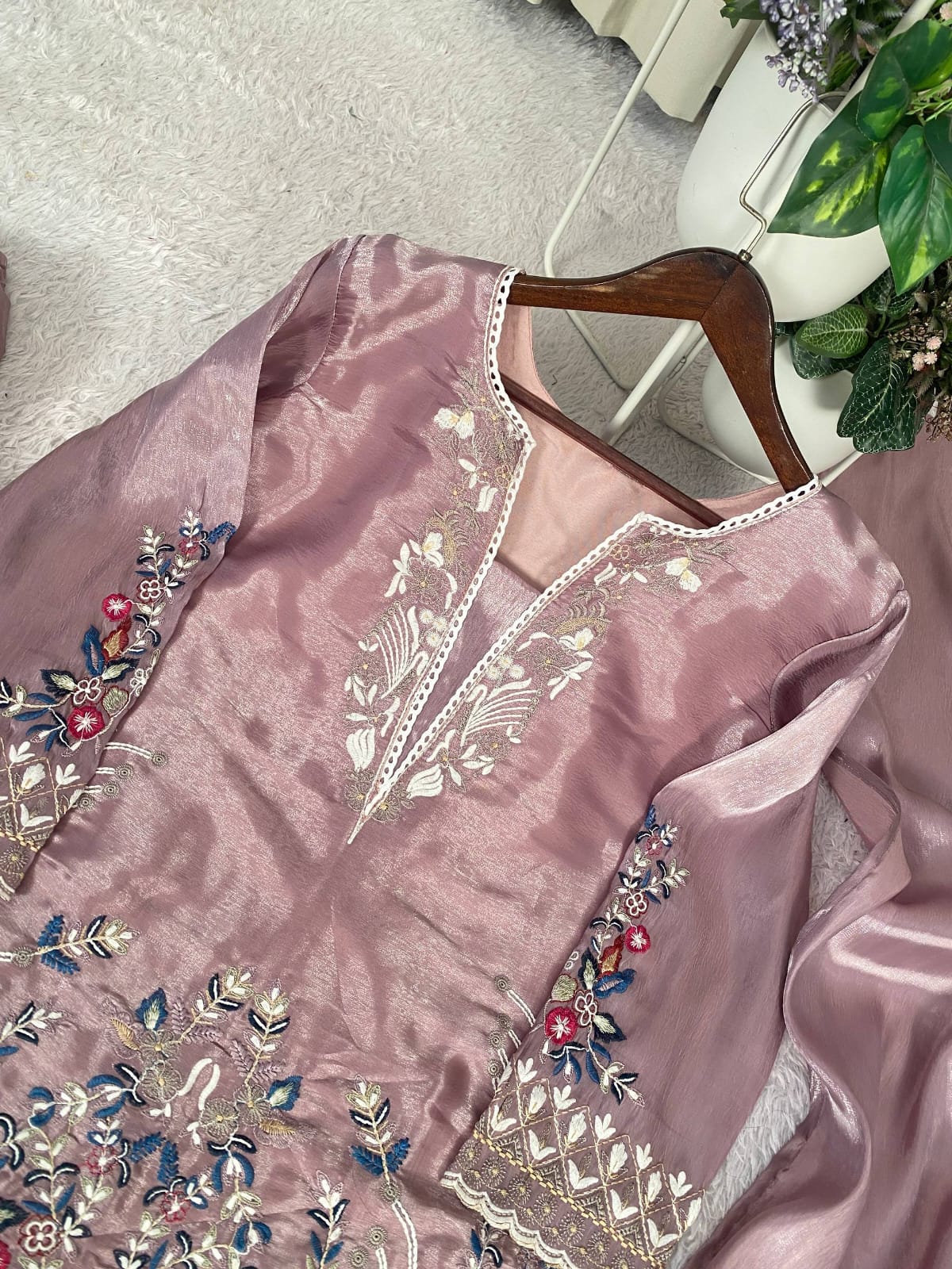 DESIGNER WEAR EMBROIDERED TOP -FARSI SALWAAR AND DUPATTA