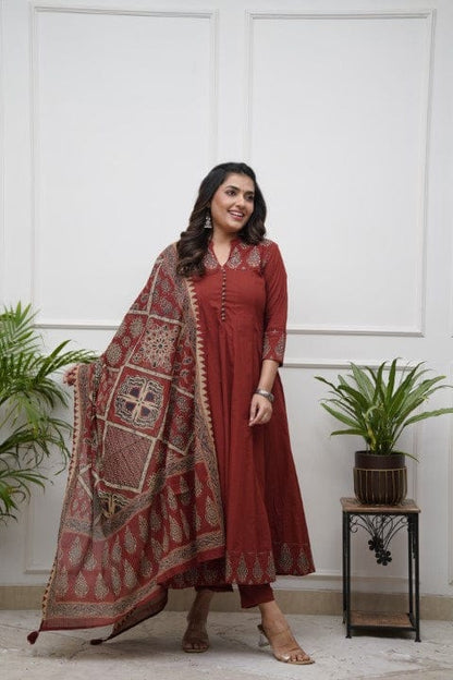 PURE JAIPURI AUTHYNTIC BLOCK COLOURS ANARKALI KURTI PENT WITH DUPPTA SET