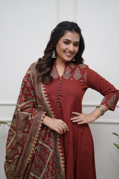PURE JAIPURI AUTHYNTIC BLOCK COLOURS ANARKALI KURTI PENT WITH DUPPTA SET
