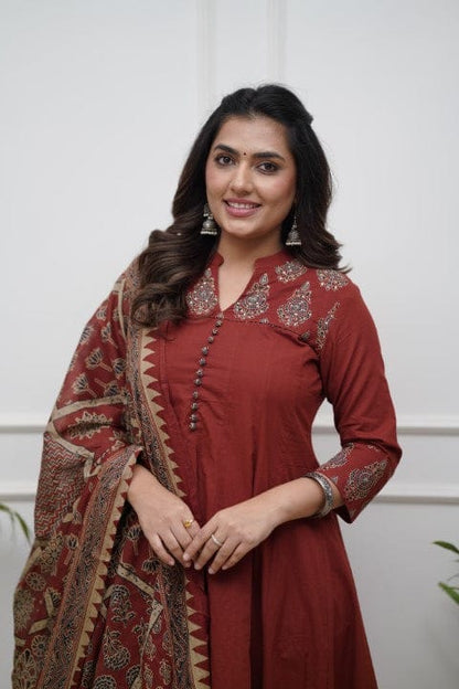 PURE JAIPURI AUTHYNTIC BLOCK COLOURS ANARKALI KURTI PENT WITH DUPPTA SET