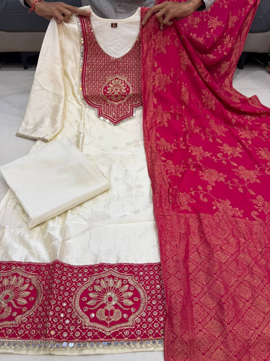 BANARASI WIVING KURTI PENT WITH DUPATTA