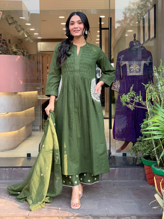 Anarkali Kurti Pant Dupatta With 2 side Pockets