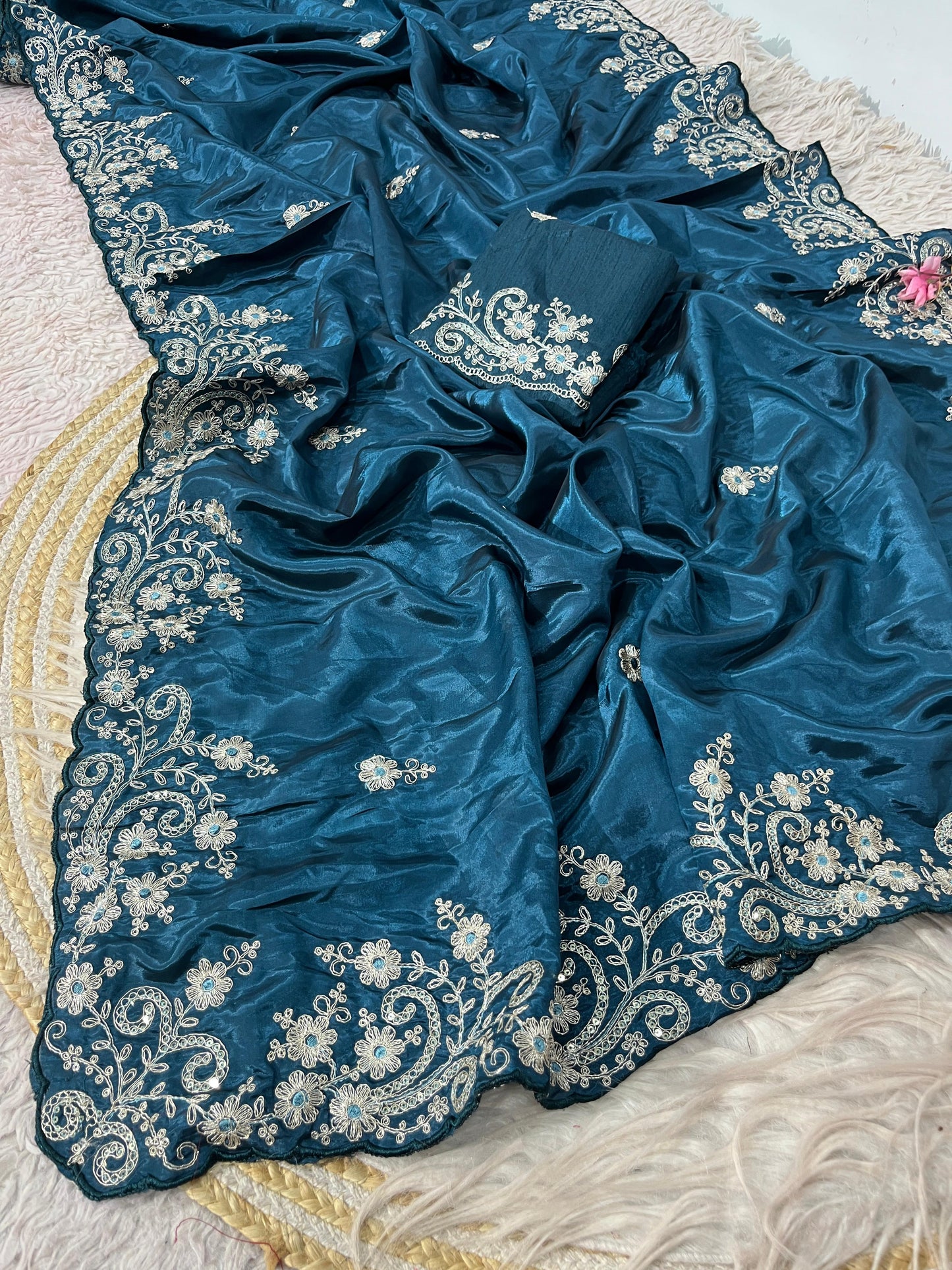 Designer Party Wear Saree With Unstitched Blouse