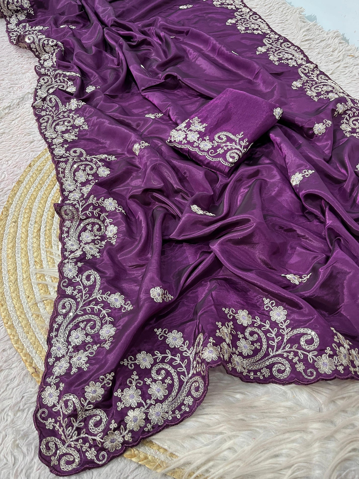 Designer Party Wear Saree With Unstitched Blouse