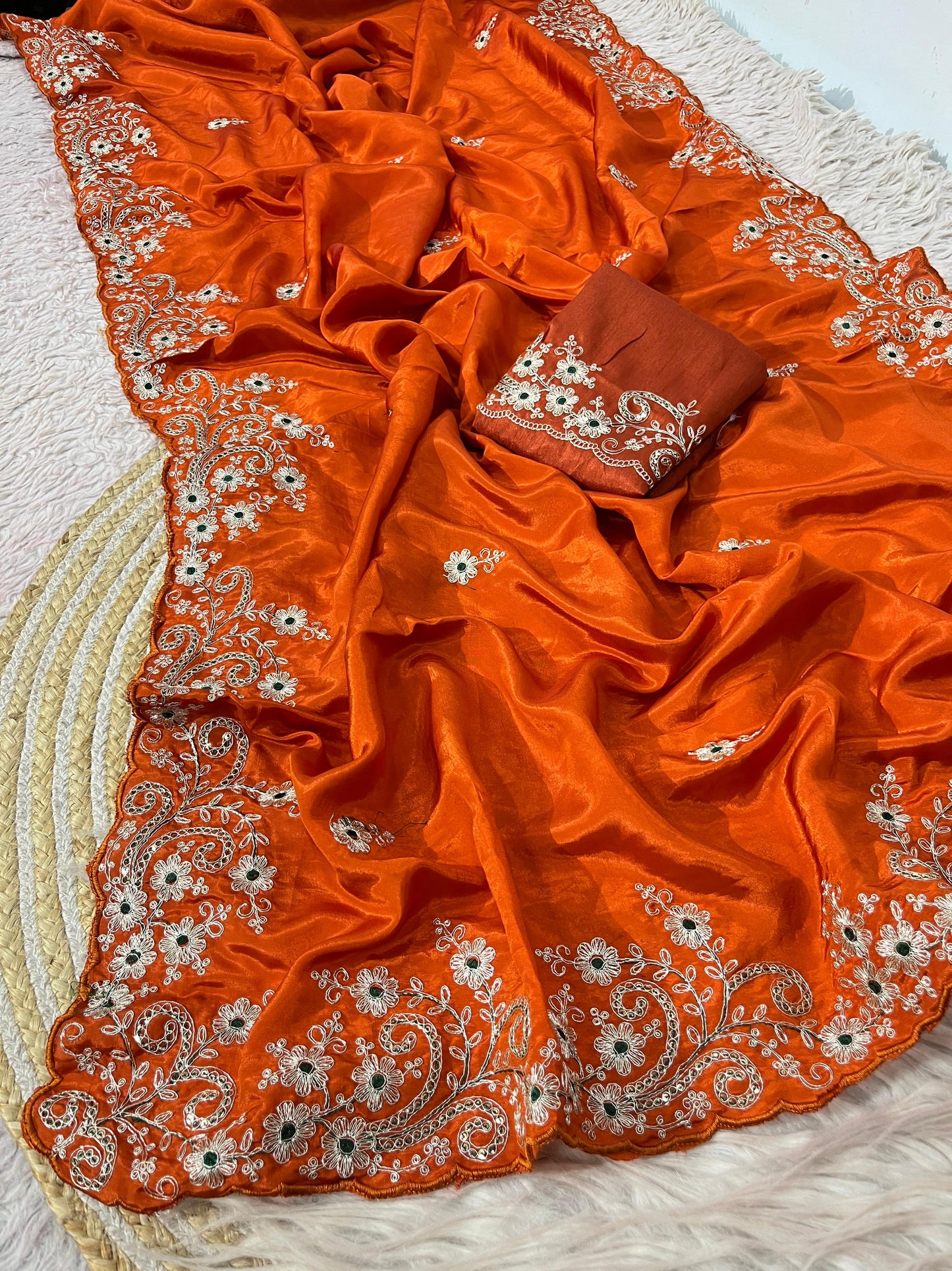 Designer Party Wear Saree With Unstitched Blouse