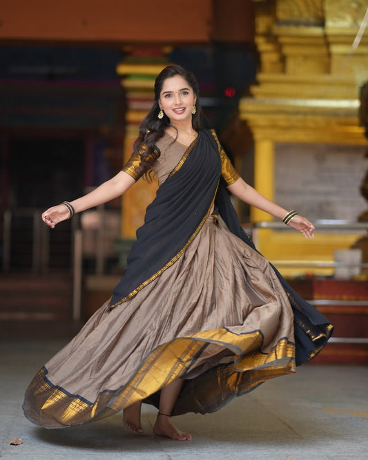 Traditional Lehenga Choli With Dupatta