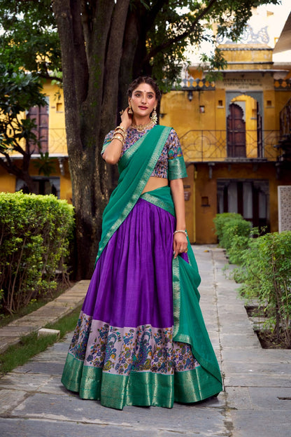 Lehenga Choli with Traditional Kalamkari Print Border