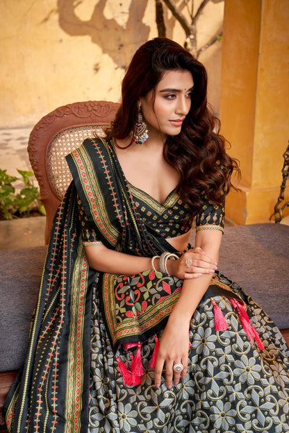 Traditional Lehenga Choli With Dupatta