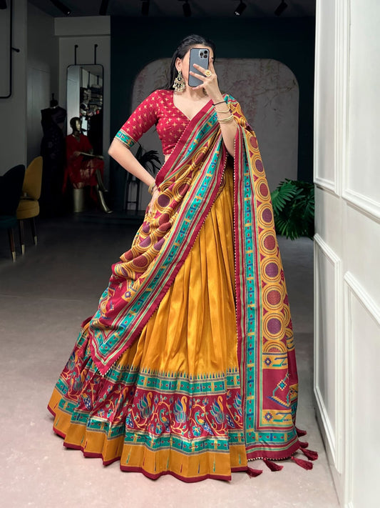 Traditional Lehenga Choli With Dupatta