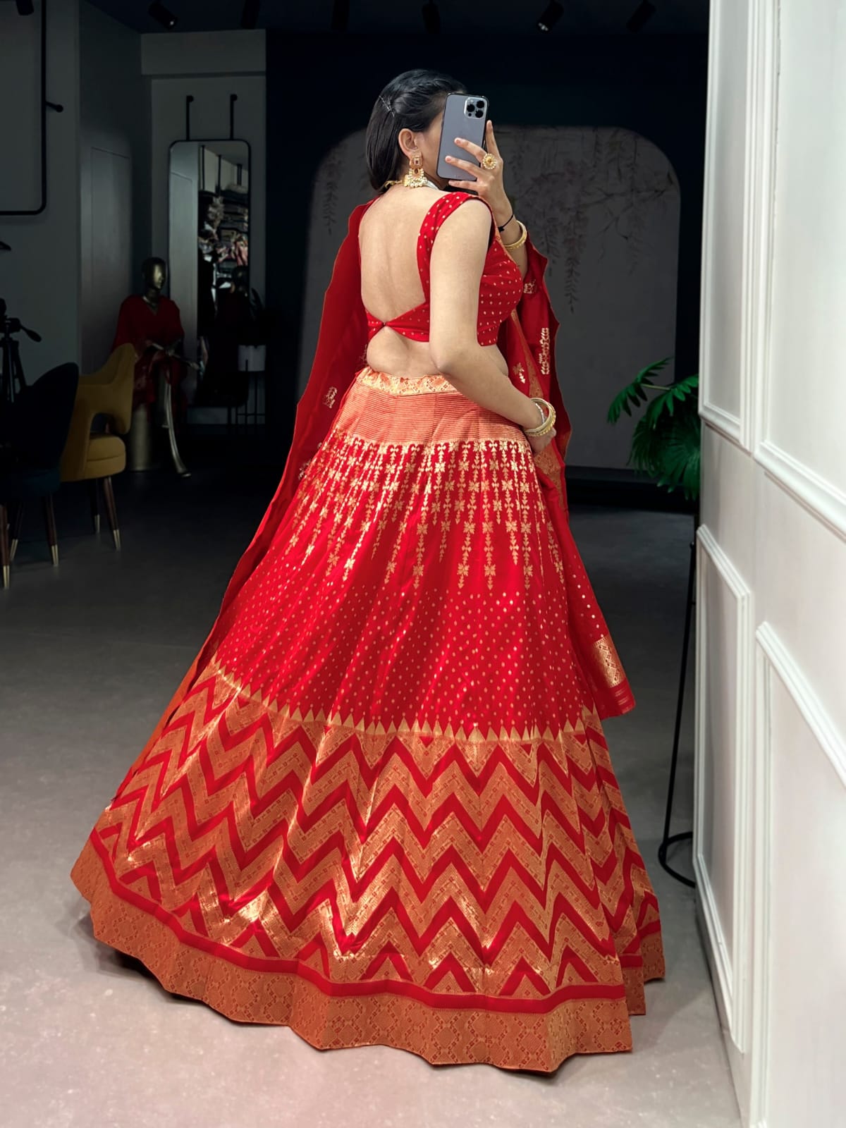 Traditional Lehenga Choli With Dupatta