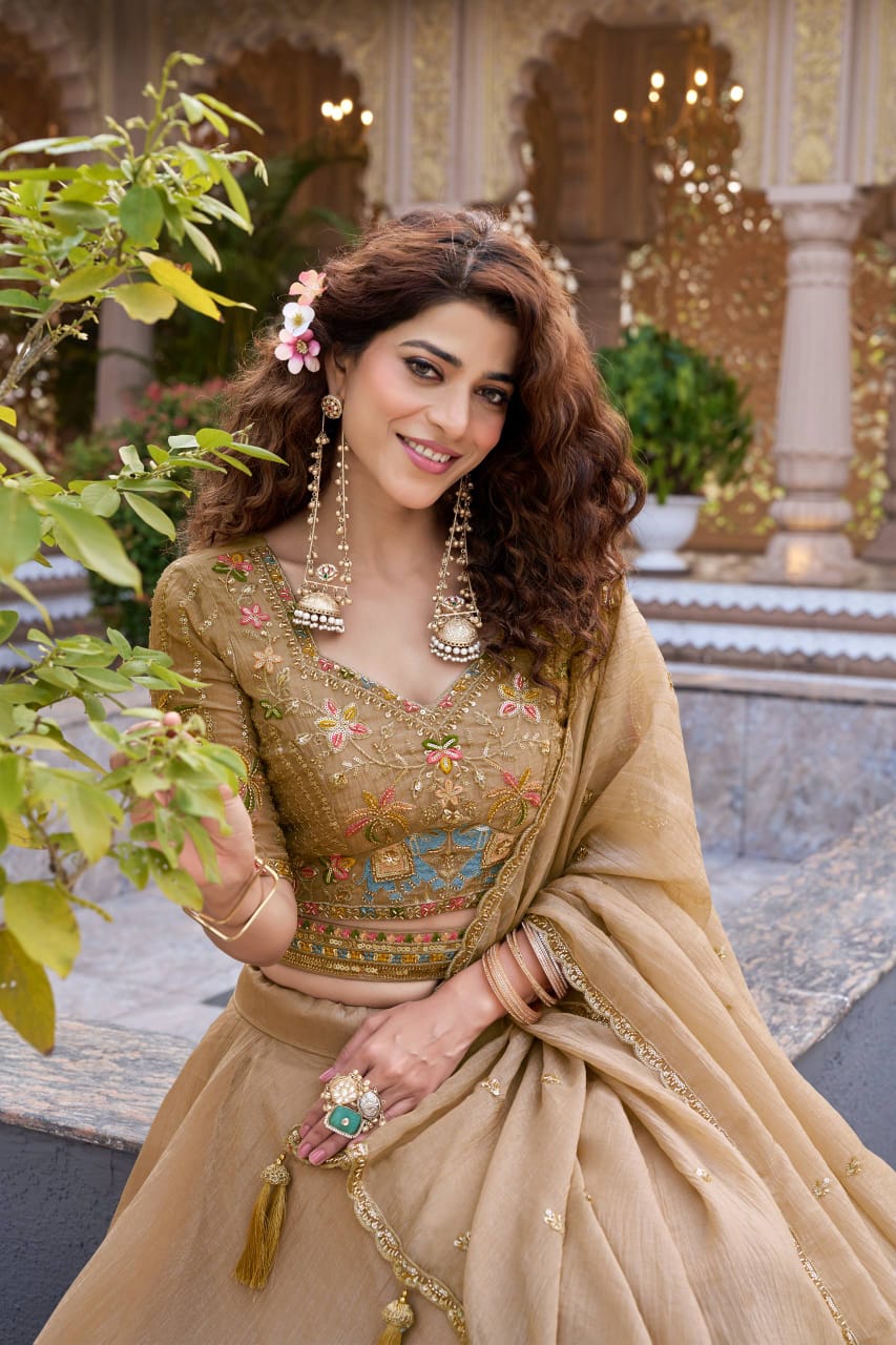 9 MTR Flair Bridesmaid Lehenga choli With Dupatta