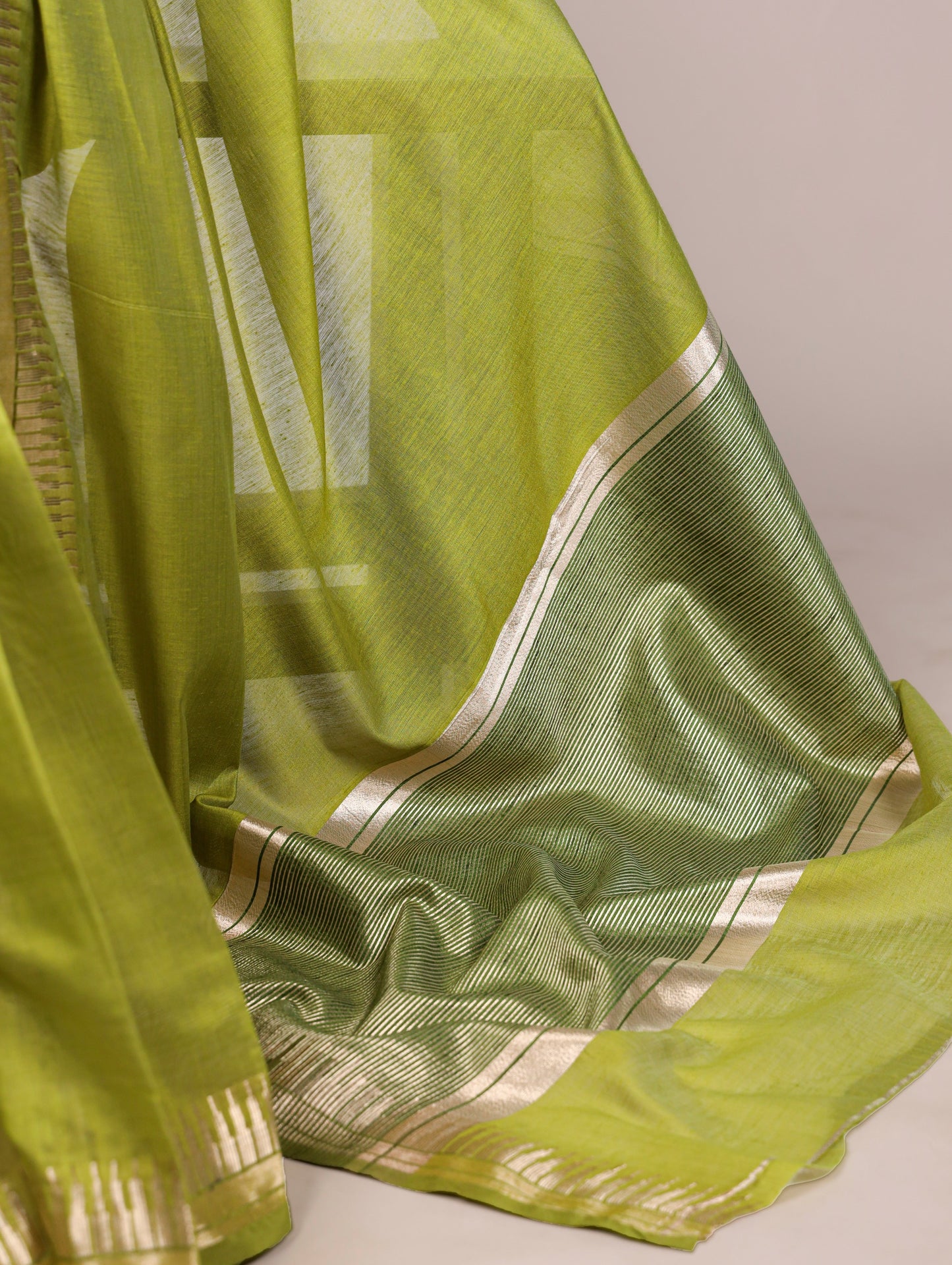 Olive Green Cotton Silk Zari Weaving Saree with Unstitched Blouse