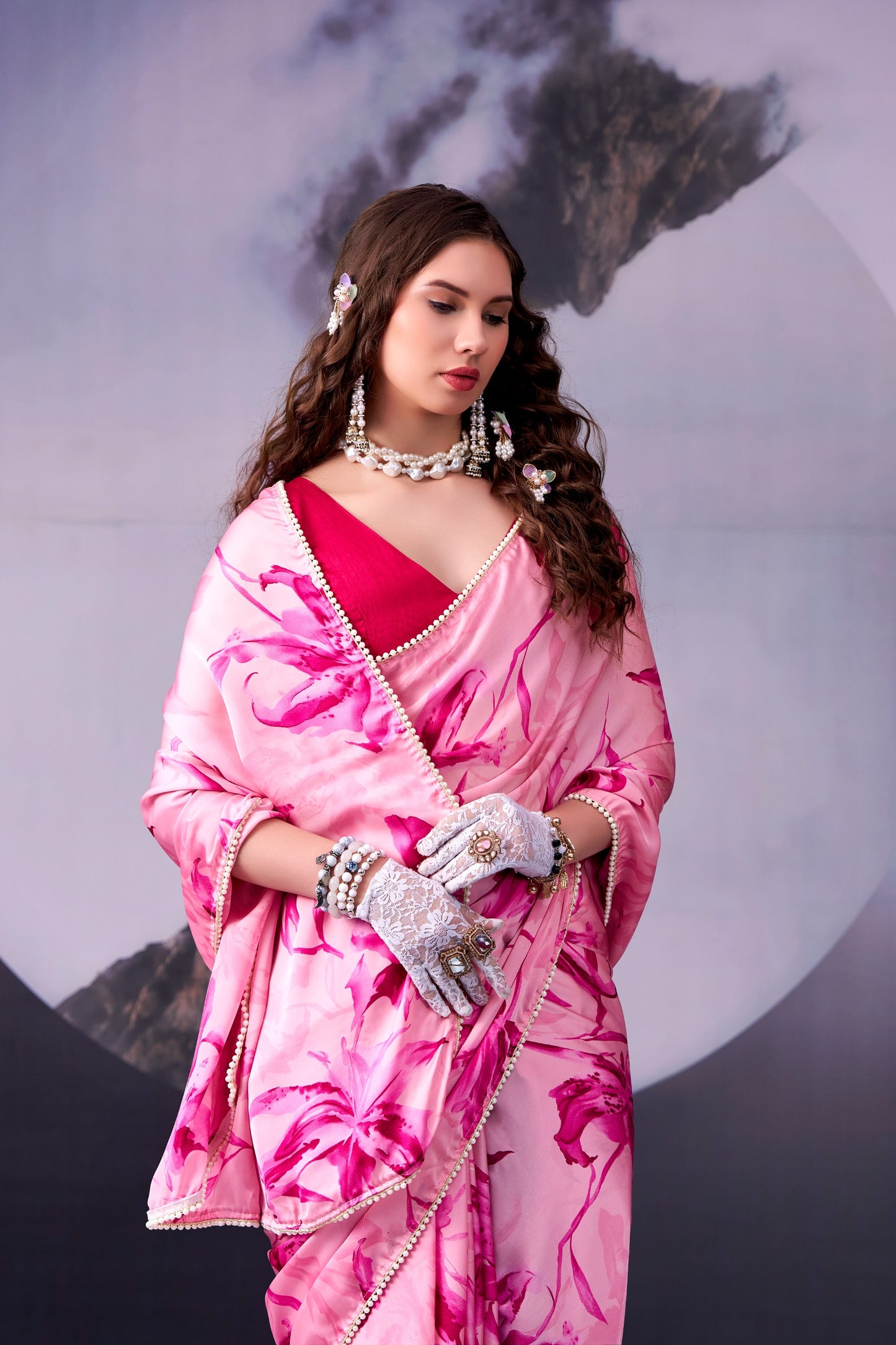 Pink Floral Print With Pearl Lace Border Saree with Unstitched Blouse