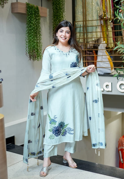 Elegant White Kurti Set with Dupatta