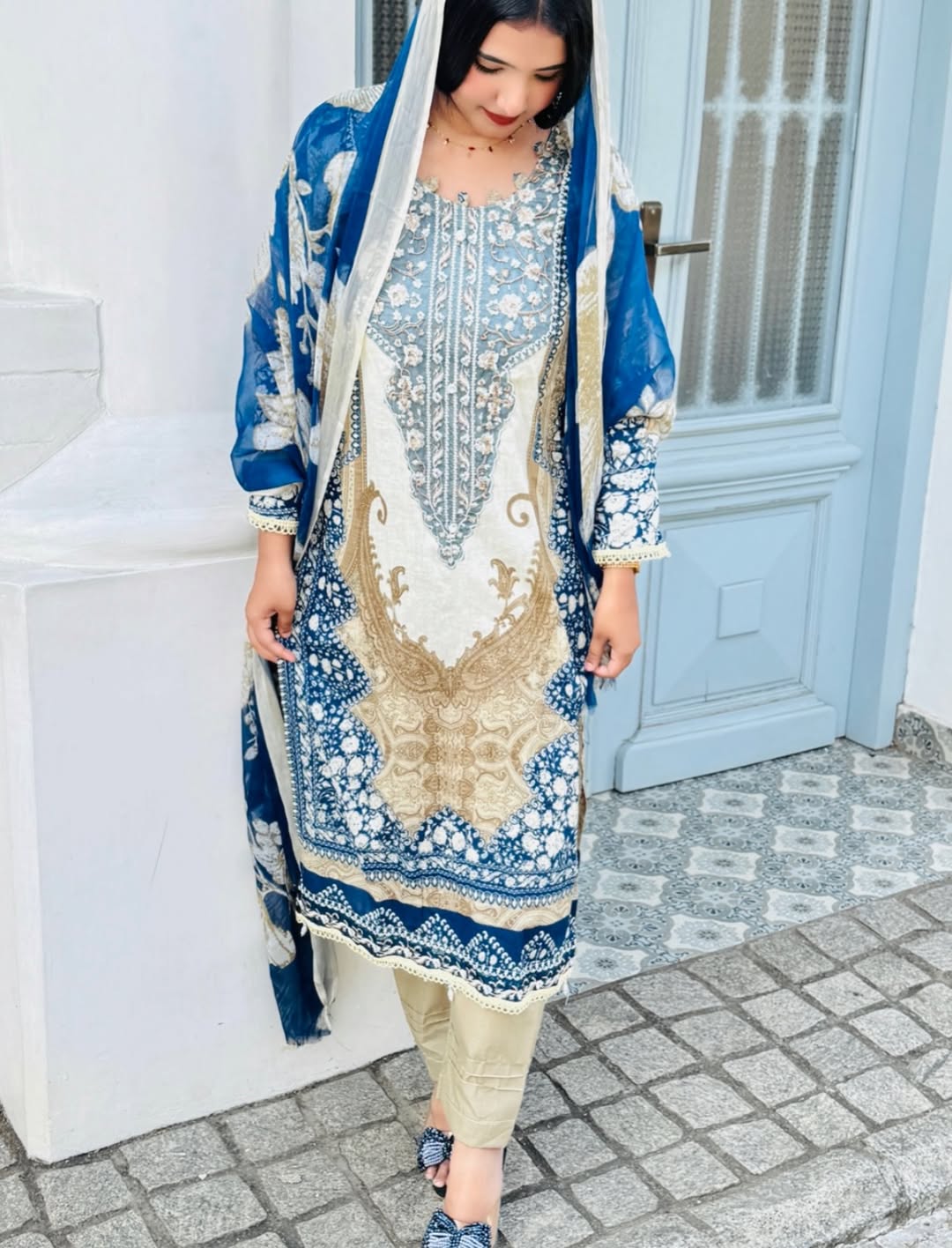Elegant Kurti Set with Dupatta