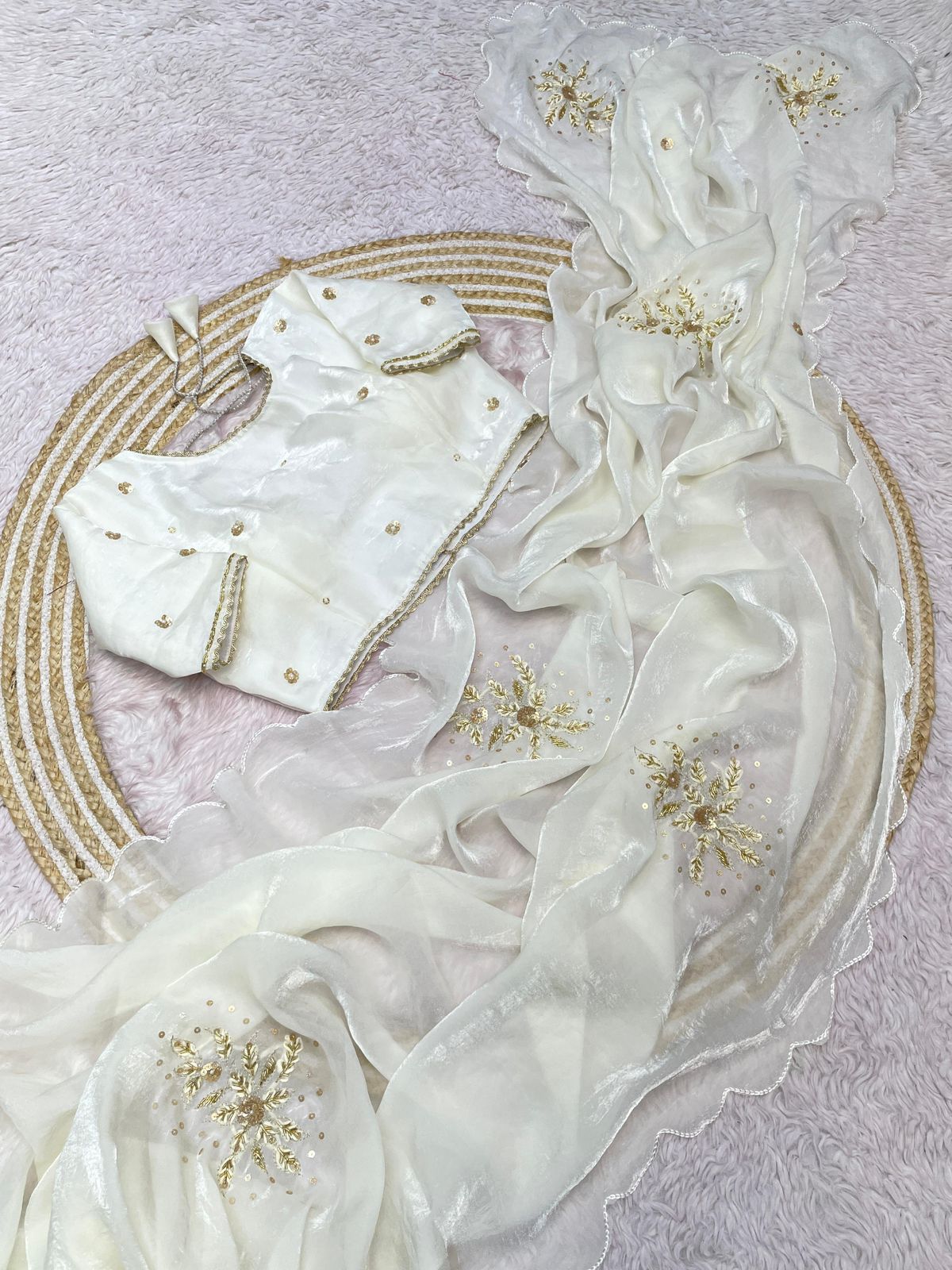 White Fandy Sattin Saree with Ready To Wear Blouse