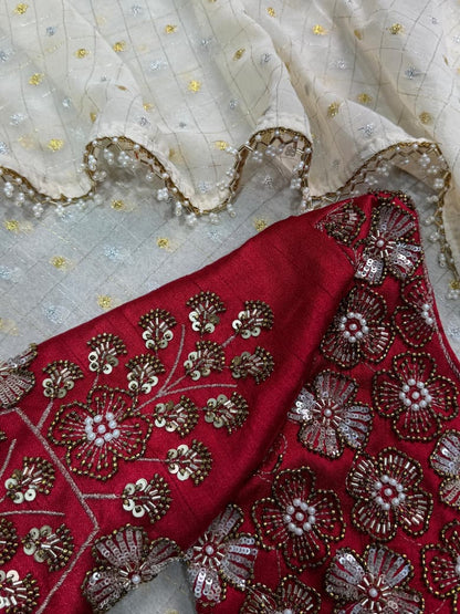 Gold & Silver All Over Zari Butti Work Saree With Unstitched Blouse