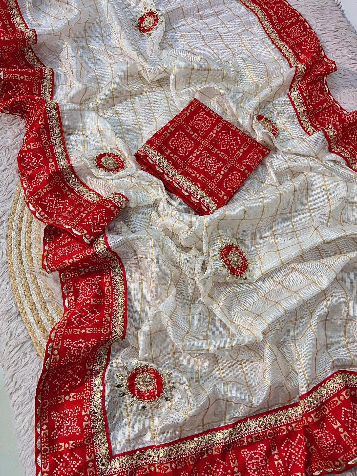 Kota Checks Heavy Bandhej Pallu Border Saree with Bandhej print Unstitched Blouse