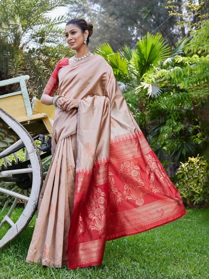 Soft Lichi silk Saree With Unstitched Blouse