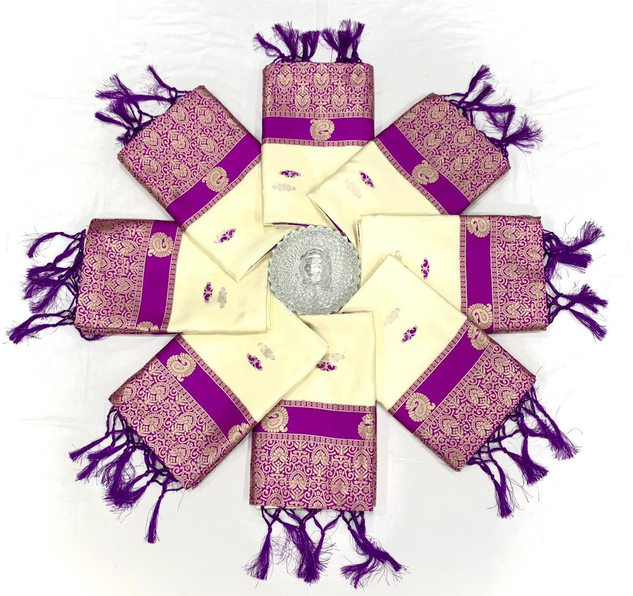 Off White color Lichi silk Saree with Unstitched Blouse