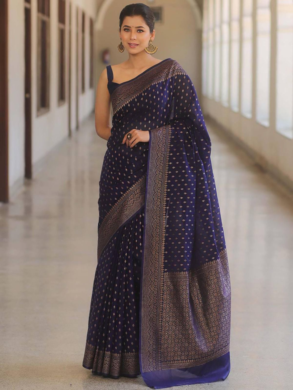Lichi silk Saree with Unstitched Blouse