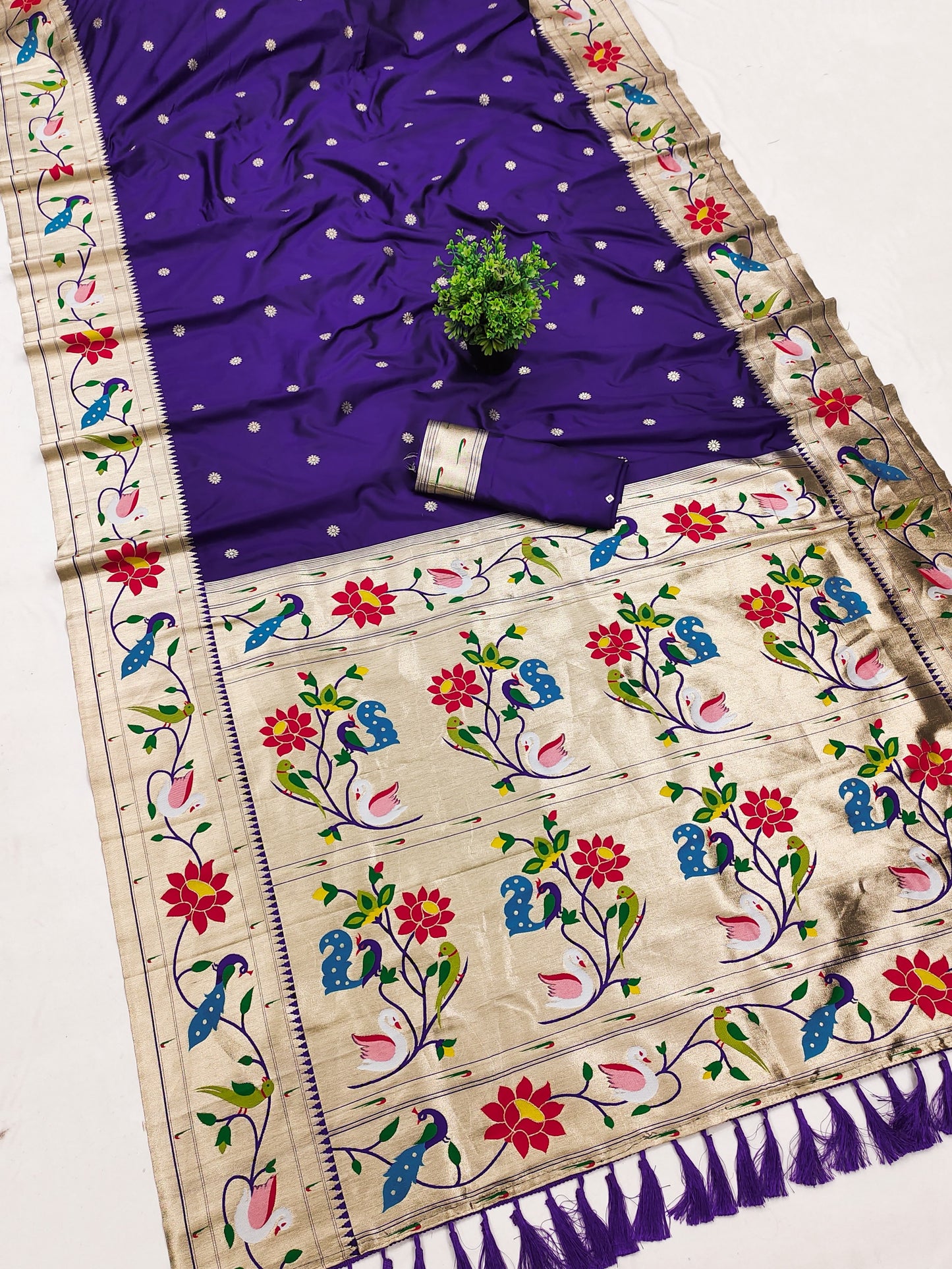Lotus Meenakari Weawing Paithani Saree with Unstitched Blouse