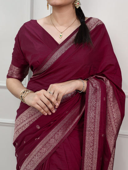 Zari Weaving Traditional Saree with Unstitched Blouse