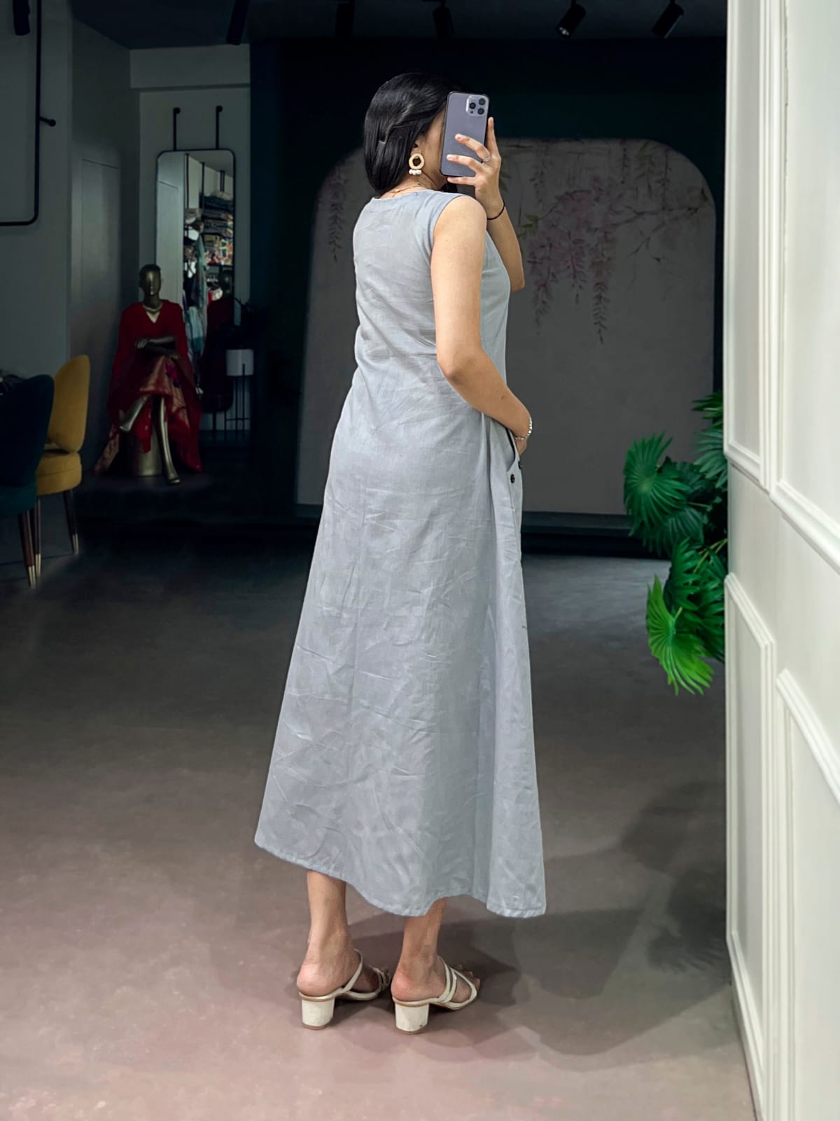 Elegant Sleeveless Khadi Cotton Maxi Dress with Pockets