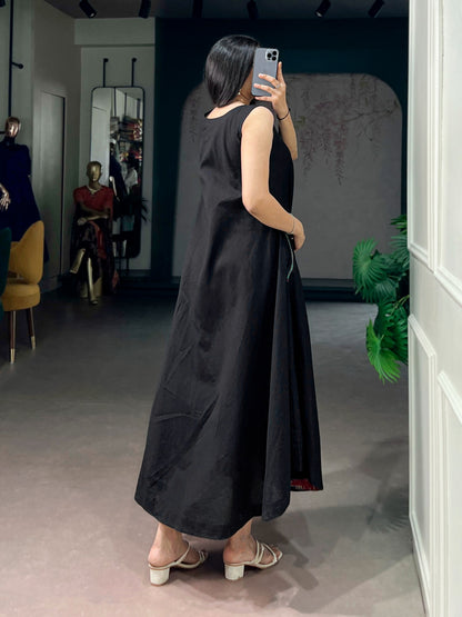 Elegant Sleeveless Khadi Cotton Maxi Dress with Pockets