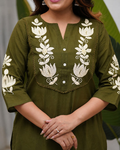 EXCLUSIVE DESGINER KURTA Pent PAIR
