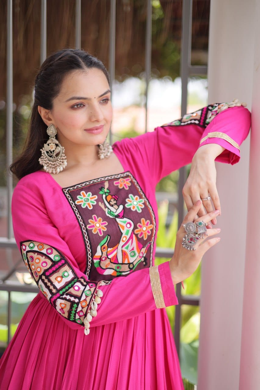 Kutchi Gamthi Work Navratri Anarkali Gown