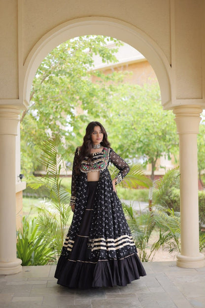 Navratri Kurti Lehenga