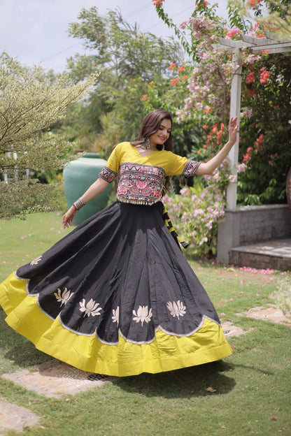 Navratri Lehenga Choli