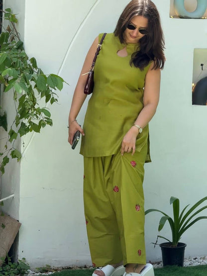 Designer Party Wear Look top with farshi salwar