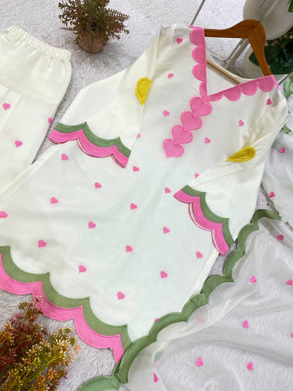 DESIGNER EMBROIDERED WORKED TOP SALWAAR WITH DUPATTA