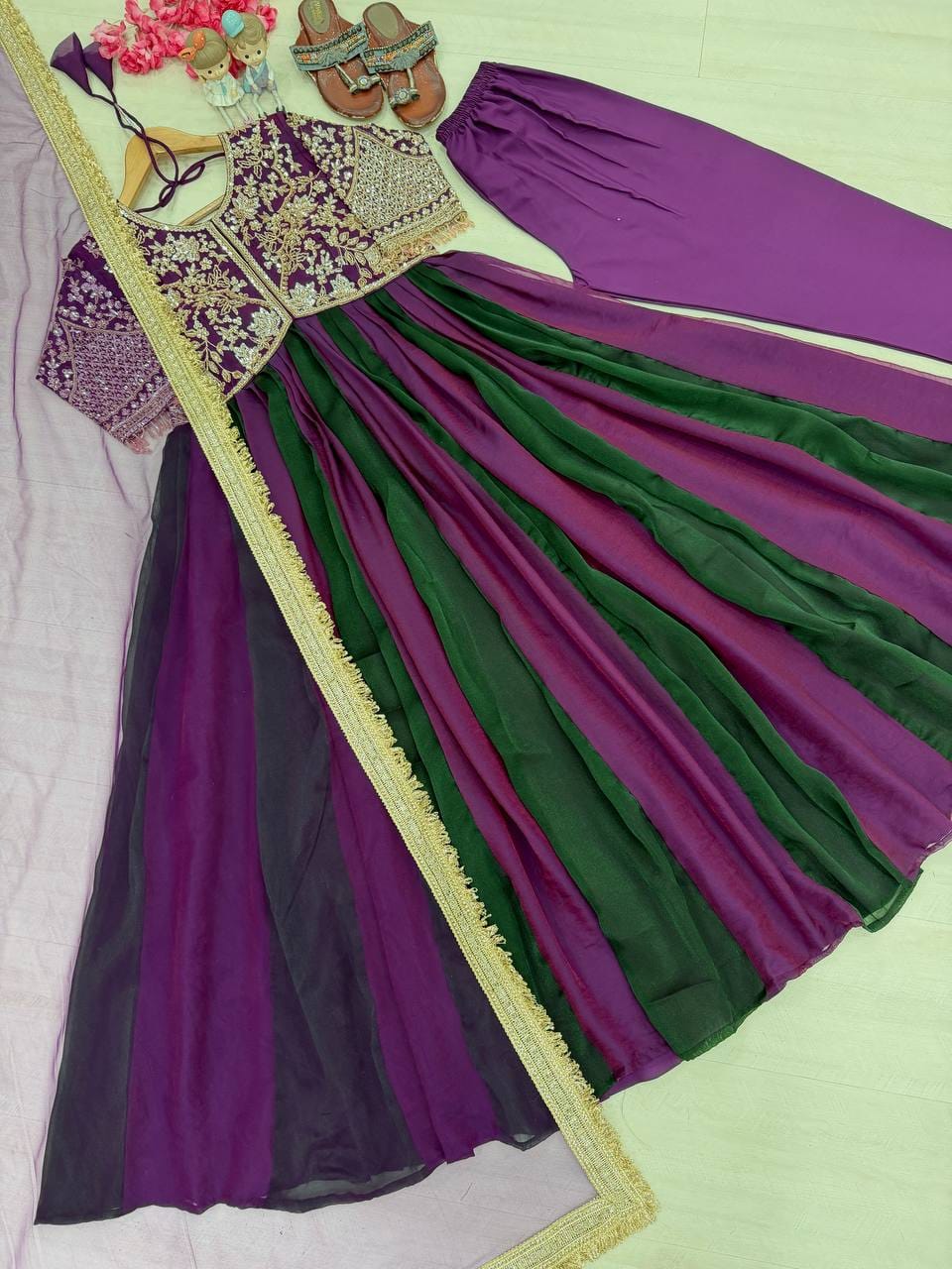 Party Wear Look Pur Nc Moss Gown,Dupatta & Bottom Set