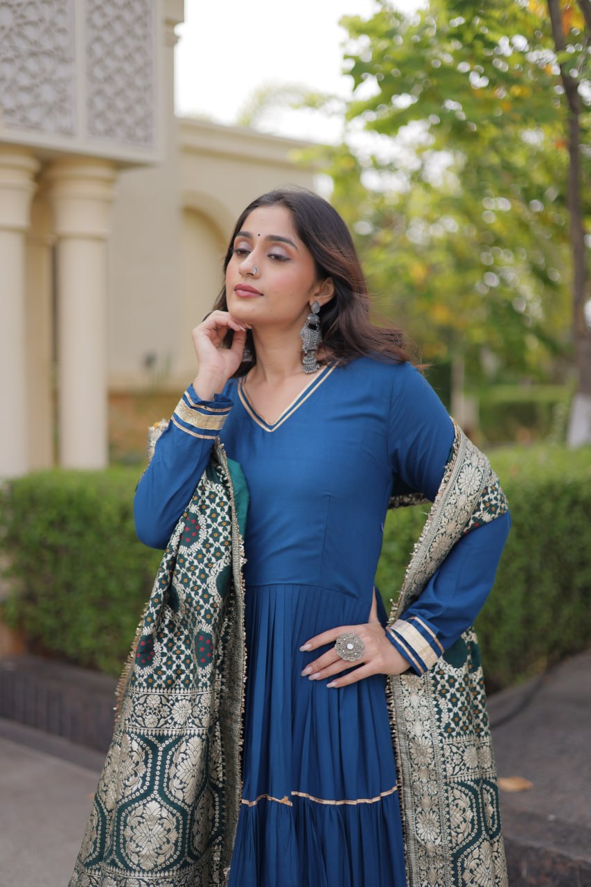 Reyon Gota Patti Lumpy Lace work Anarkali Gown With Jacquard Dupatta