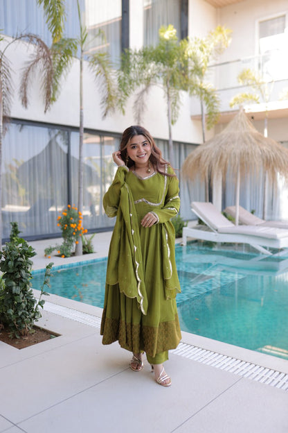 Mehndi Green Designer Anarkali Kurti Pant With Dupatta