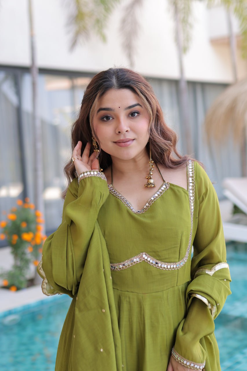 Mehndi Green Designer Anarkali Kurti Pant With Dupatta